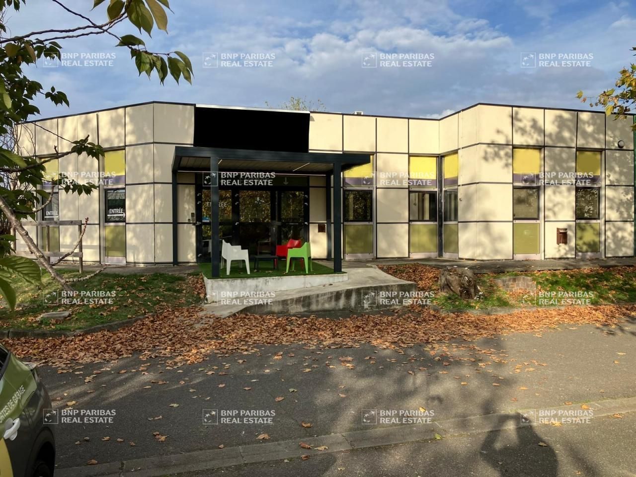 Location Bureaux 166 m² divisibles 31670 Labège