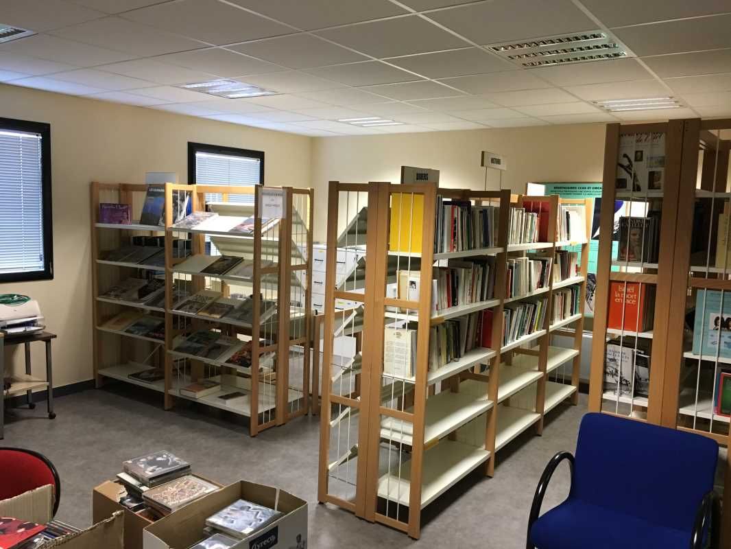 A louer, ensemble de bureaux d'environ 500 m² div