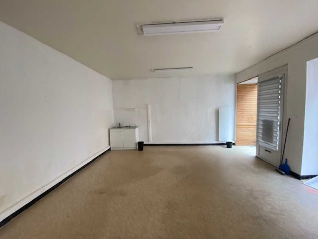 A louer sur Brest, local commercial de 70m² dans 