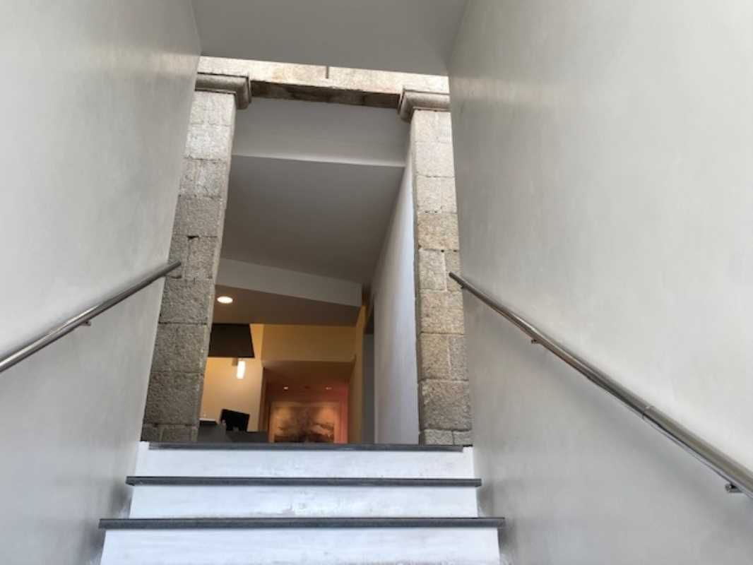 Arthur Loyd vous propose à la location, au sein d