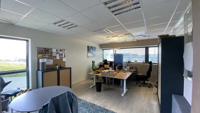 Arthur Loyd vous propose à la location, un platea