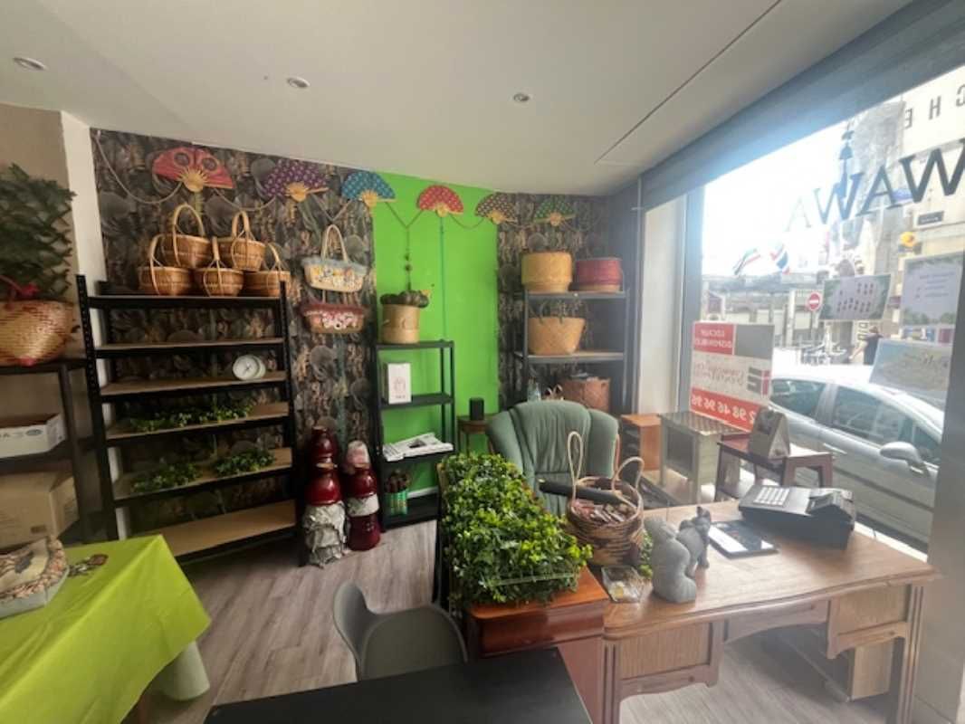 Idéalement situé dans le quartier dynamique de Sa