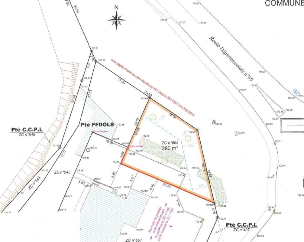 Vente terrain 380 m² non divisibles
