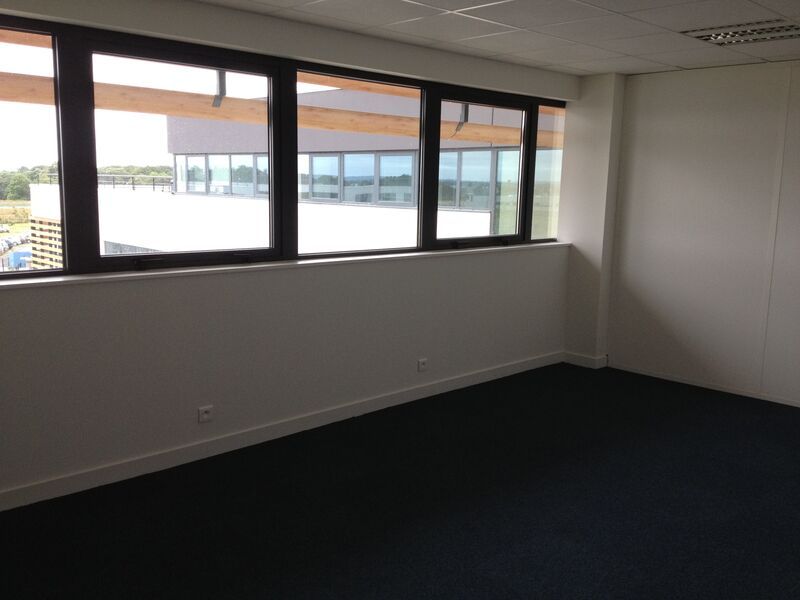 Arthur Loyd Bretagne propose à la location, un bu