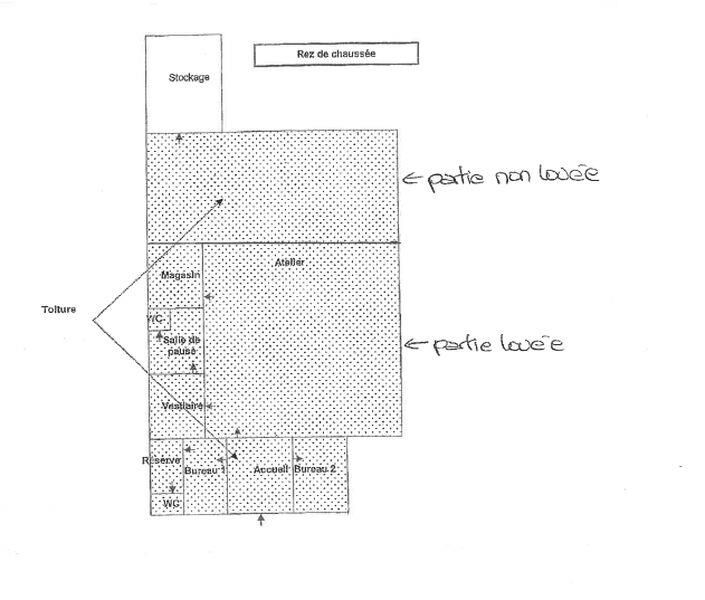 Location entrepots 250 m² non divisibles