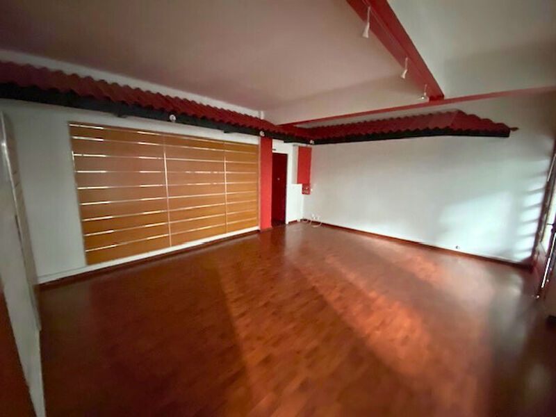 Arthur Loyd vous propose de vous installer dans u