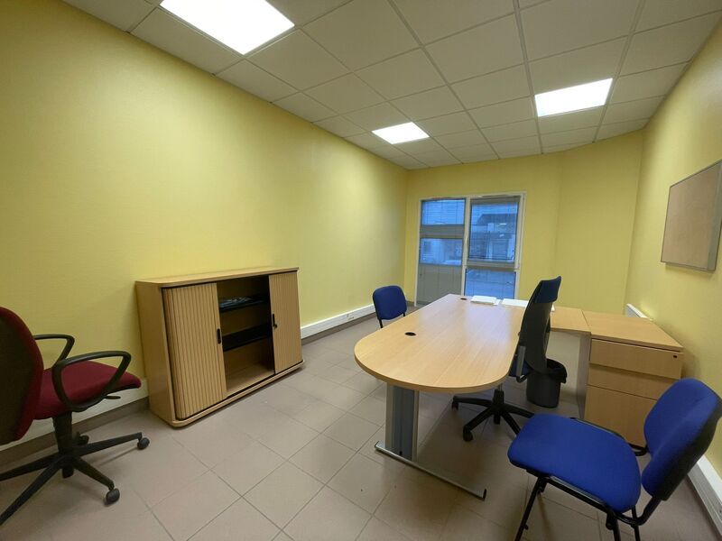 Au sein d'un ensemble immobilier à vocation artis