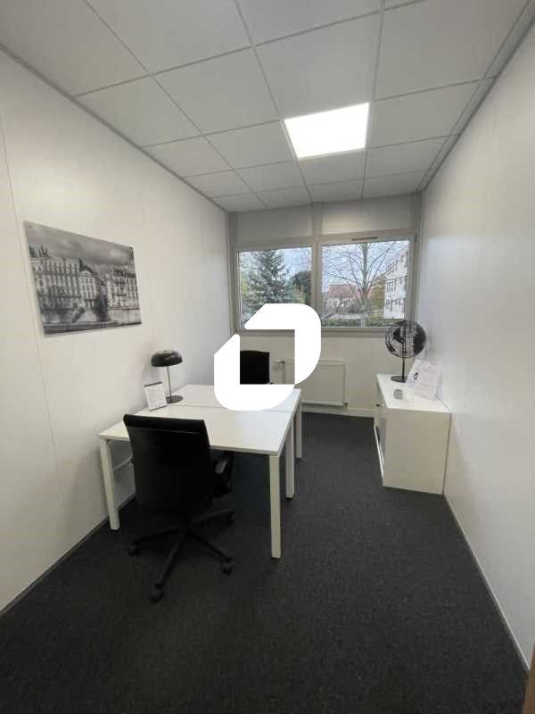 Au coeur de la ville de Bourg-La-Reine un espace 