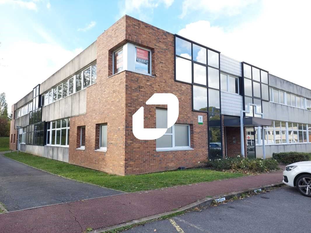 Location bureaux 961 m² divisibles à partir de 326 m²