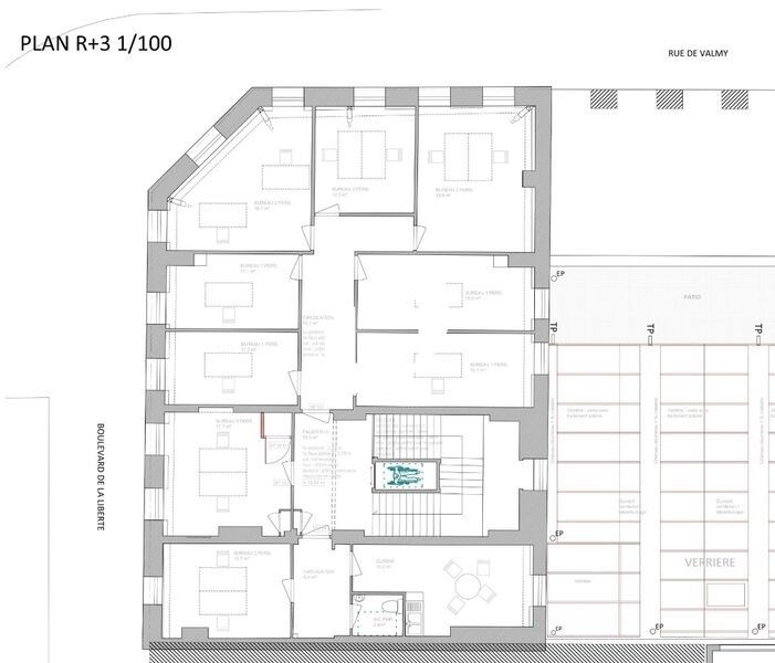 Location bureaux 213 m² non divisibles