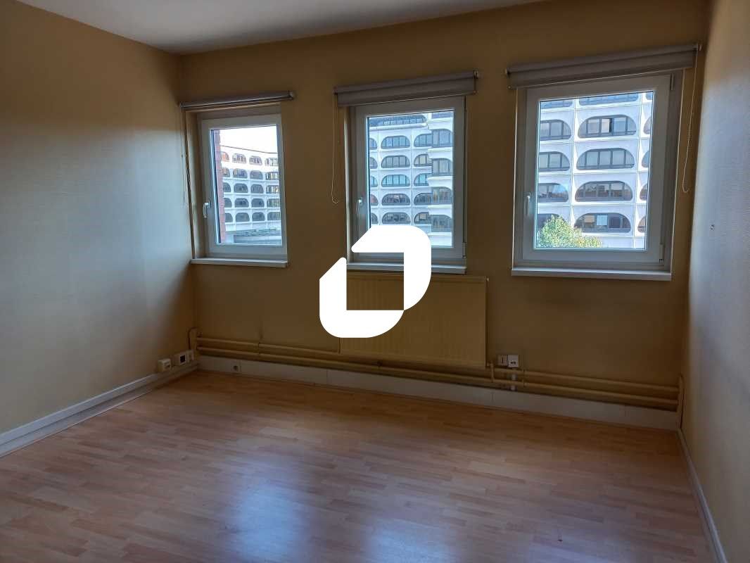 Immprove vous propose un plateau de bureaux à Vil