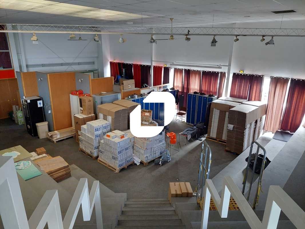 Immprove vous propose un ensemble de bâtiments d'