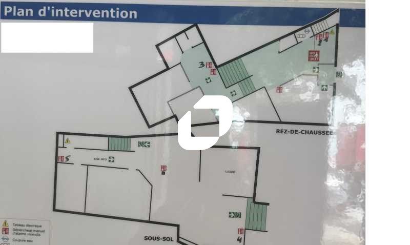 Vente bureaux 195 m² non divisibles