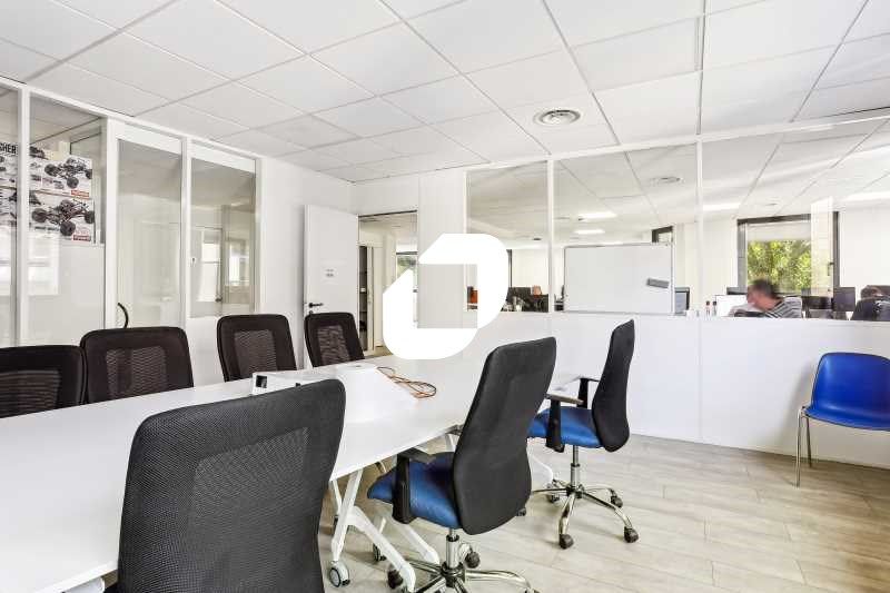 Au pied du métro ! Immprove vous propose des bure