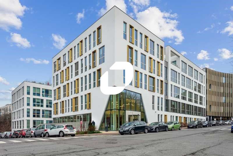 Idéalement positionnés au coeur du quartier d'aff