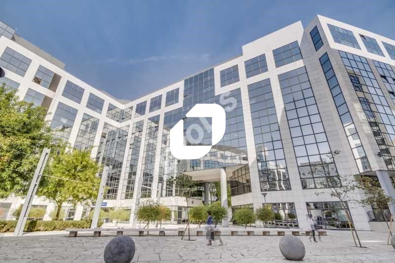 QUARTIER D'AFFAIRES MONT D'EST  Situés à Noisy-le