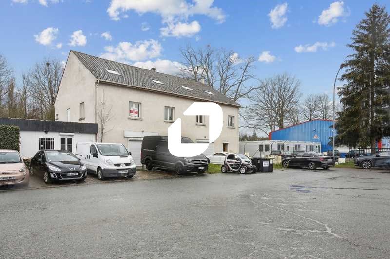À seulement 15 minutes de l'autoroute A10, au coe