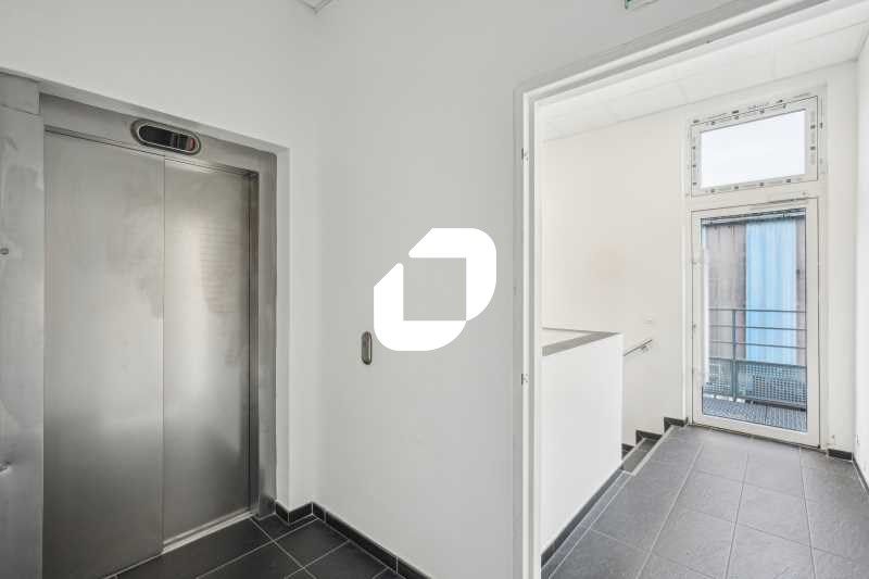 Découvrez ces bureaux sur la commune de Villeneuv