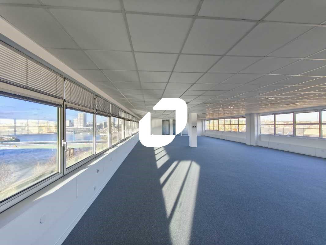 Situé dans un cadre privilégié des Bords de Seine