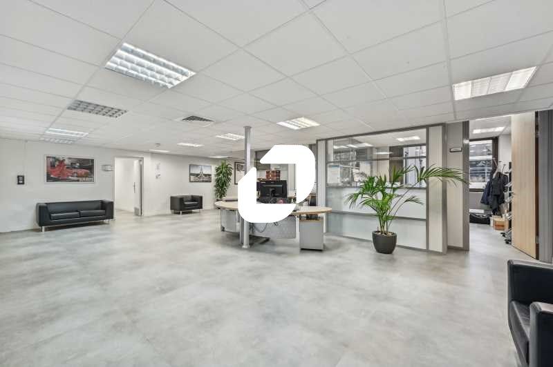 Bureaux lumineux avec une belle vue ! IMMPROVE vo