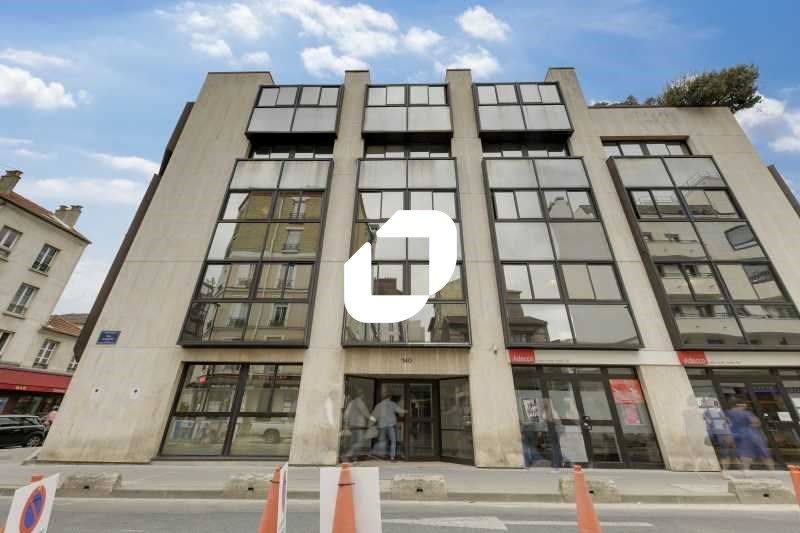 Immprove propose à la location une surface de bur