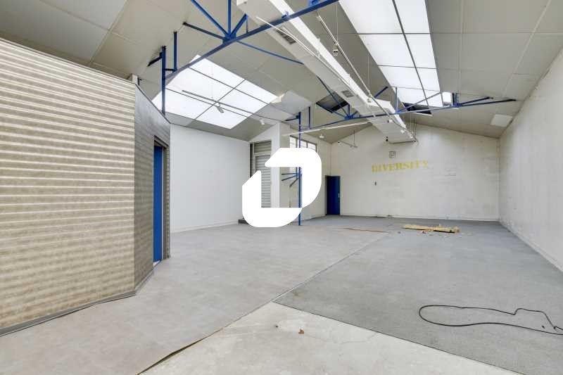 IMMPROVE vous propose un bâtiment indépendant à u