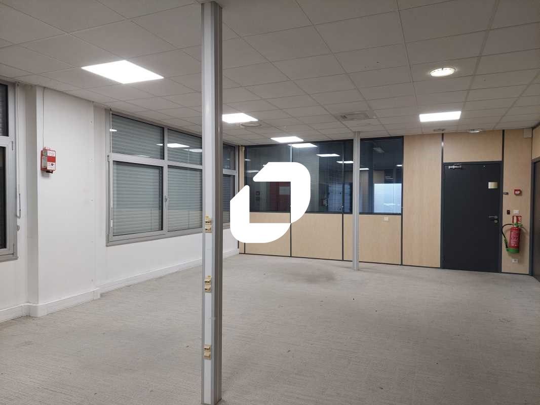 Au sein de la ZA de Pissaloup à Trappes à toute p