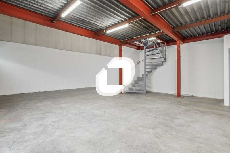 Située à Champigny-sur-Marne, au sein d'une zone 