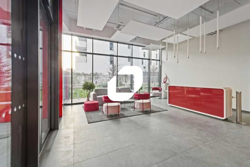 A proximité immédiate du hub de transports de St 