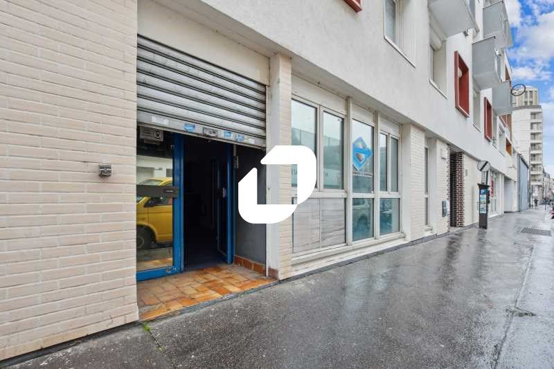 A proximité du métro "Mairie de Clichy", IMMPROVE