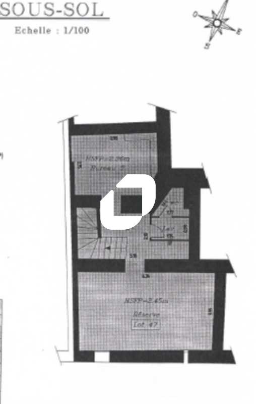 Location locaux commerciaux 93 m² non divisibles