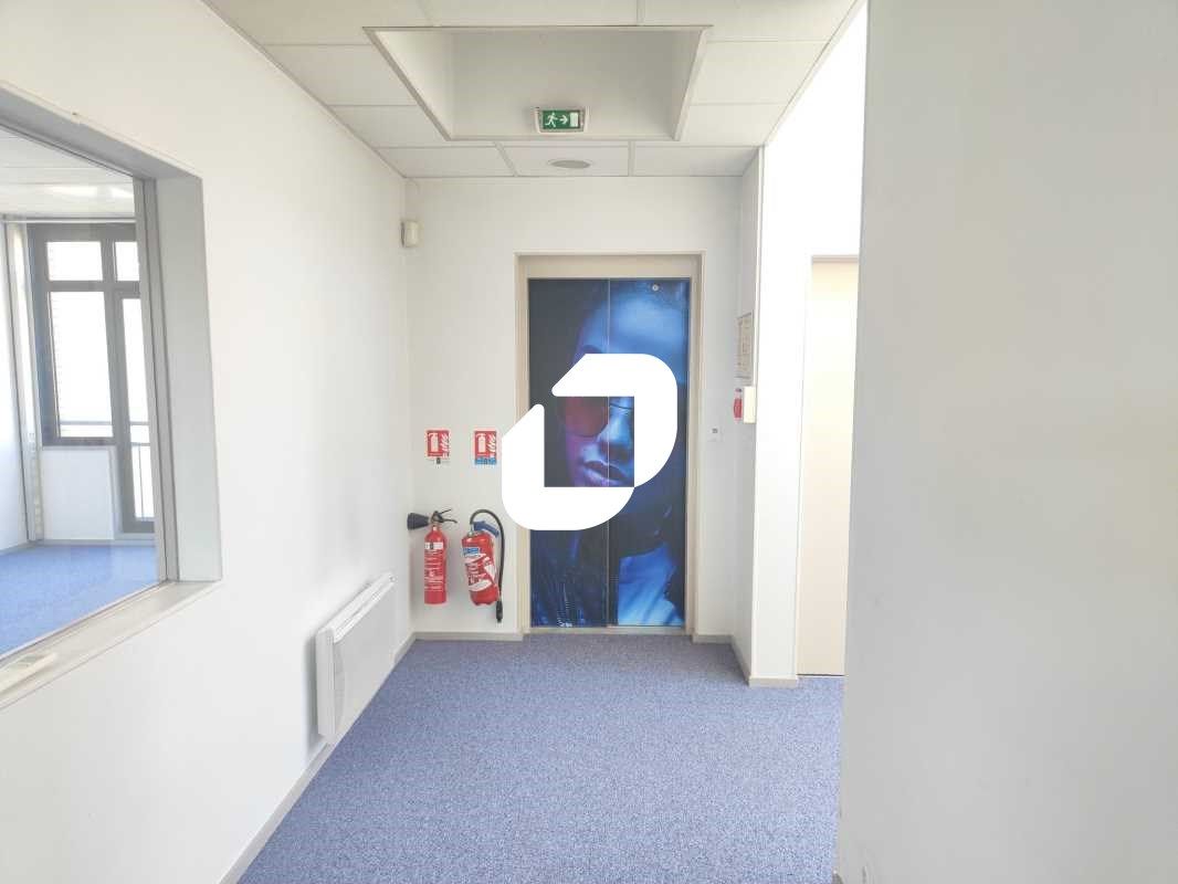 En plein coeur de Nanterre Ville et à deux minute