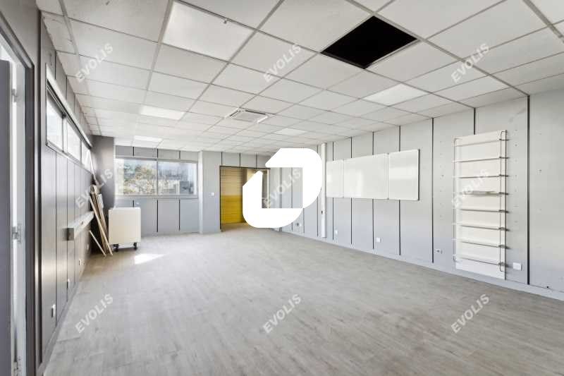 Immprove, vous propose à louer à Gentilly dans un