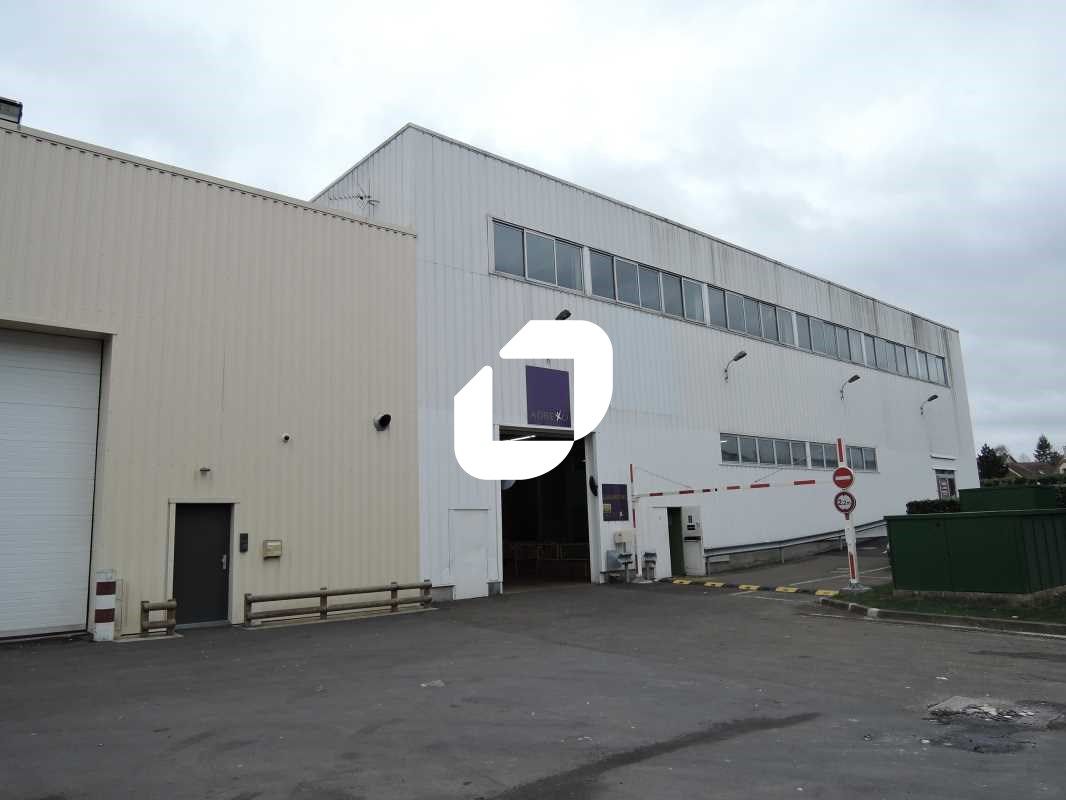 Au coeur de la zone commerciale dynamique d'Orgev