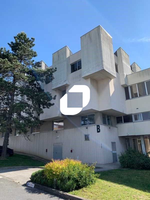 À proximité immédiate des principaux axes routier