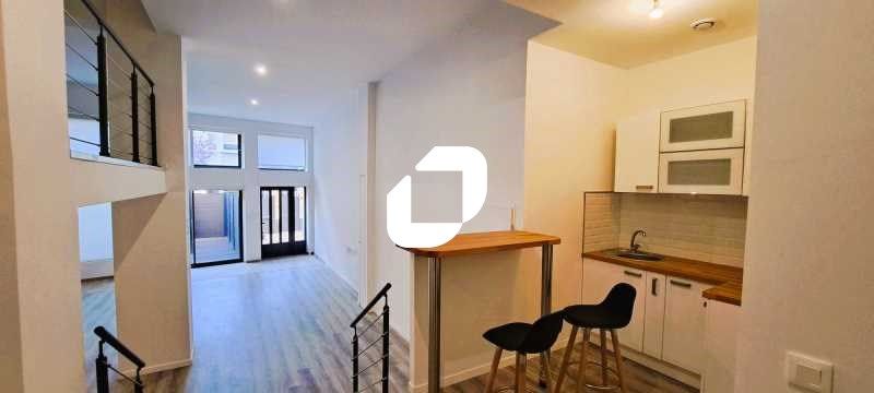 Montreuil, quartier Croix de Chavaux avec son mar