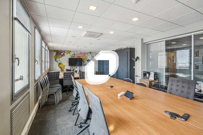 Opportunité rare à saisir : Bureaux de 350 m² non