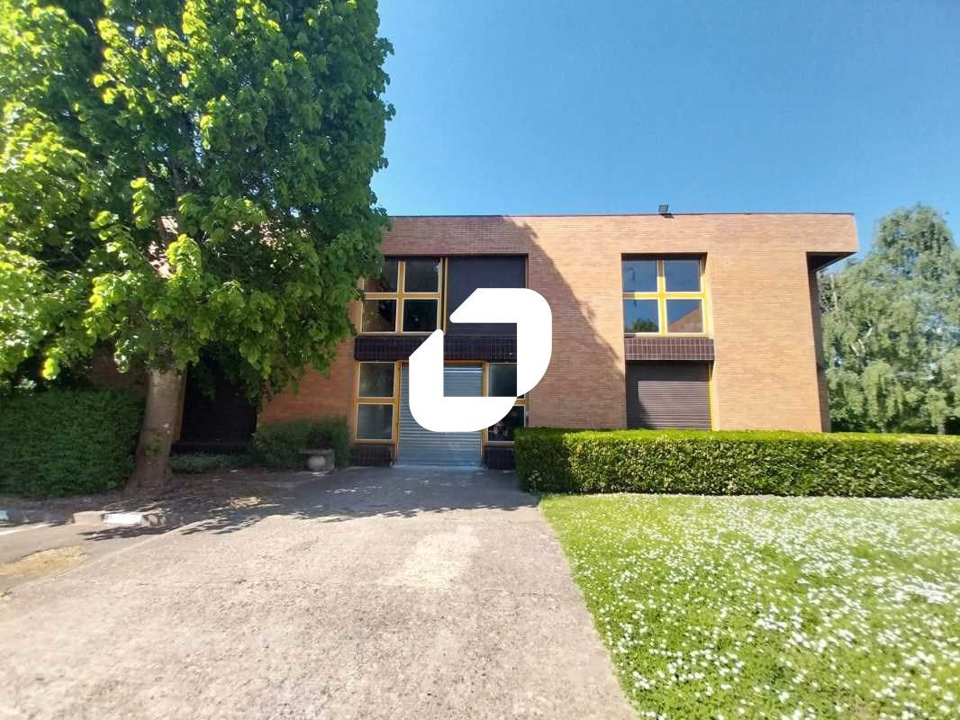 Immprove vous propose à la location un bâtiment i