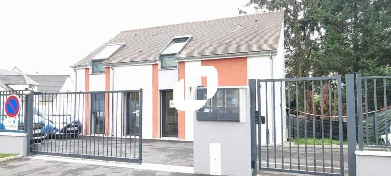 Située à Coupvray, à 10 minutes en bus du RER A "