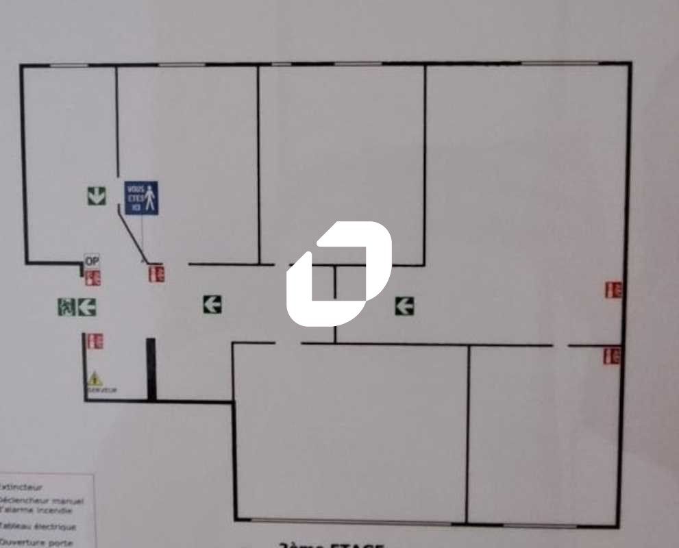 Location bureaux 180 m² non divisibles