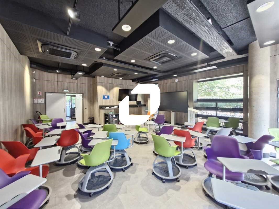 Situé sur la commune de Montévrain, à proximité i