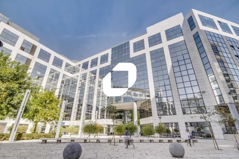 BUREAUX À LOUER - QUARTIER D'AFFAIRES MONT D'EST 