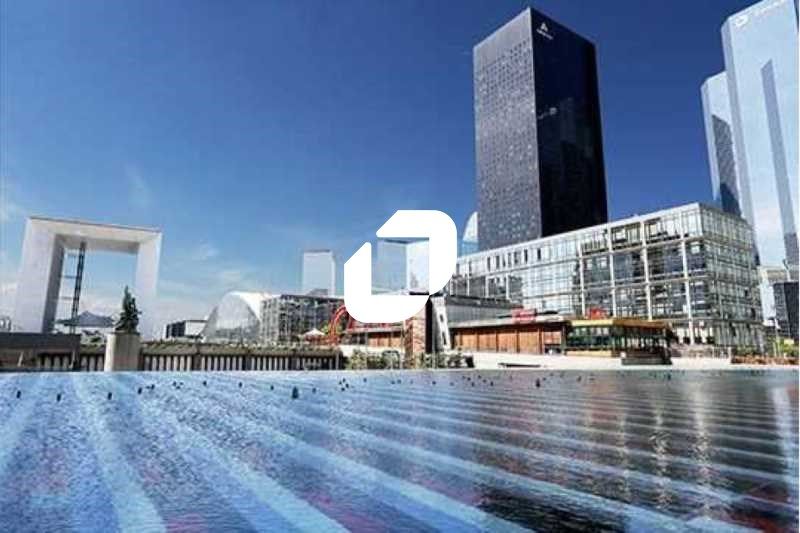 Au coeur de l'épicentre des affaires de Courbevoi