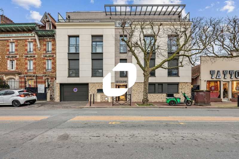 Idéalement situé à Saint-Maur-des-Fossés, dans un