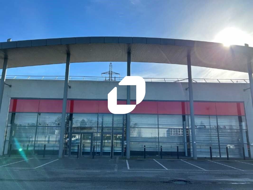 Immprove propose à la location un local commercia