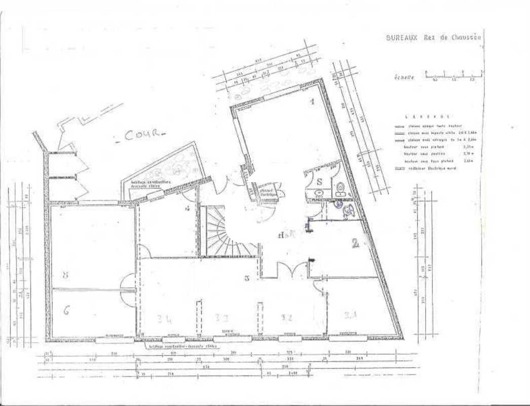 Location bureaux 140 m² non divisibles