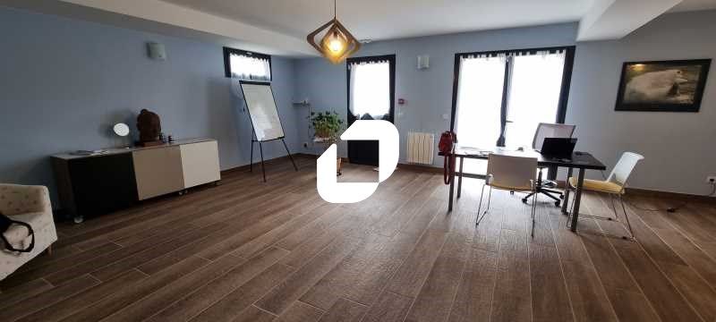 Coupvray, Immprove vous propose un immeuble de bu