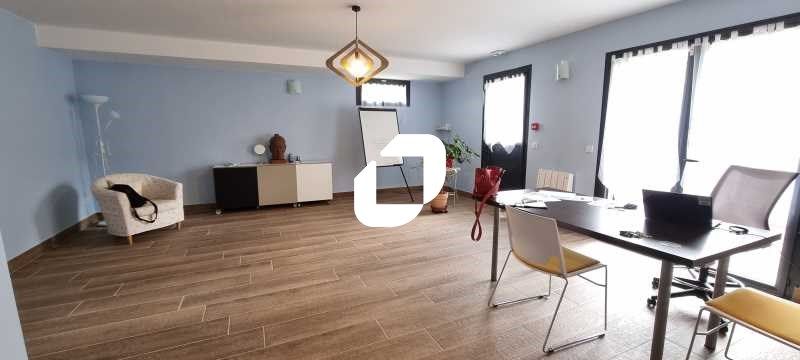 Coupvray, Immprove vous propose un immeuble de bu