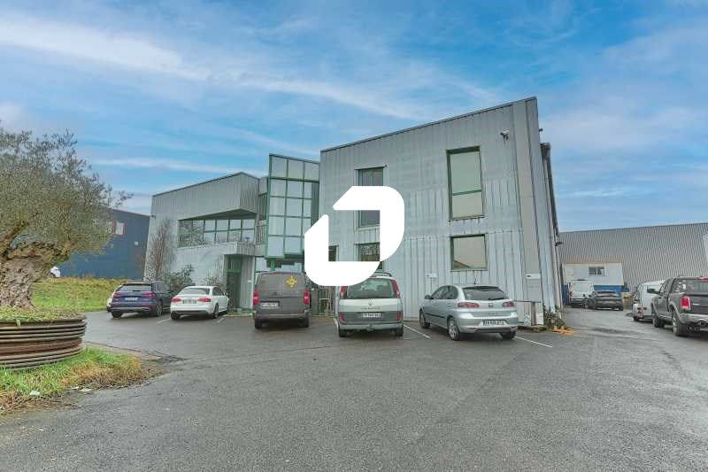 À la recherche de locaux d'activités à Linas ? IM