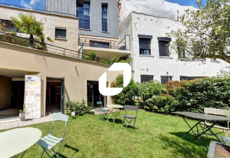 IMMPROVE vous propose à proximité immédiate du tr